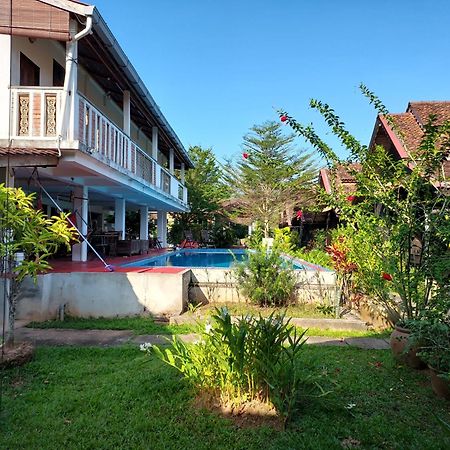 Tanabendang Banglos Pantai Cenang  Extérieur photo