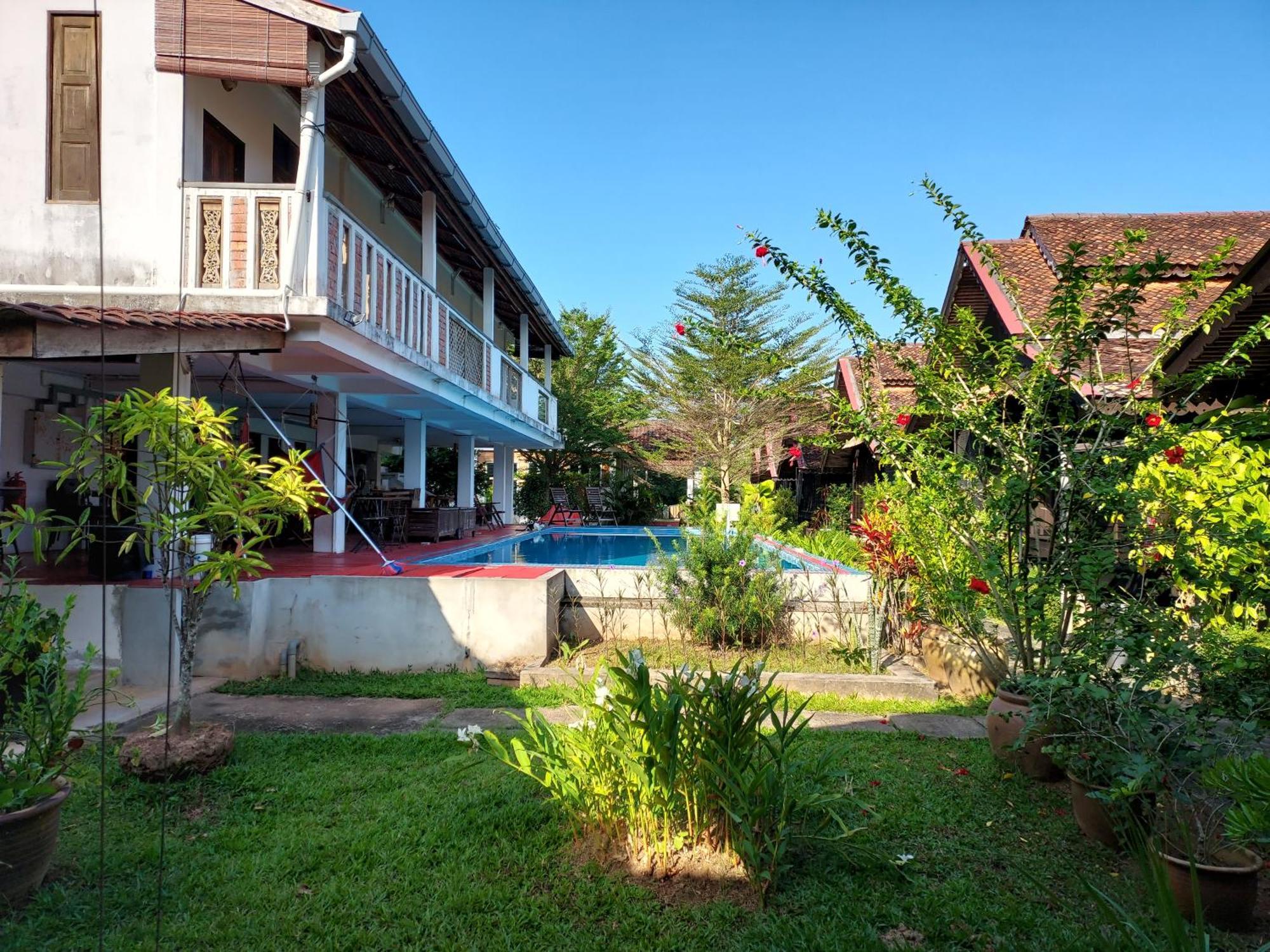 Tanabendang Banglos Pantai Cenang  Extérieur photo
